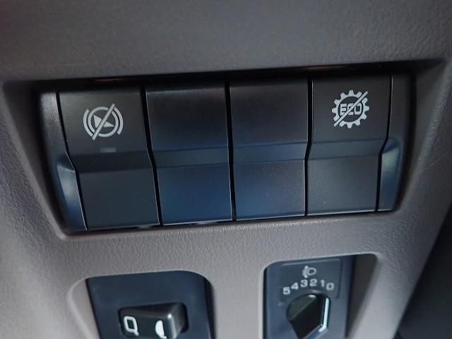 Mitsubishi CANTER 2026-04 8431802-13