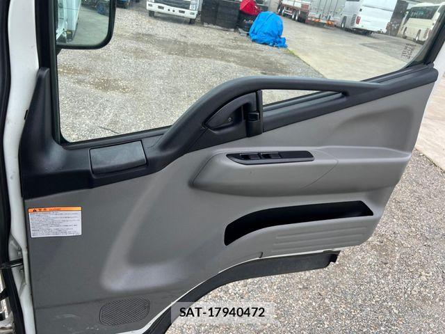Mitsubishi CANTER 2020-12 8437978-14