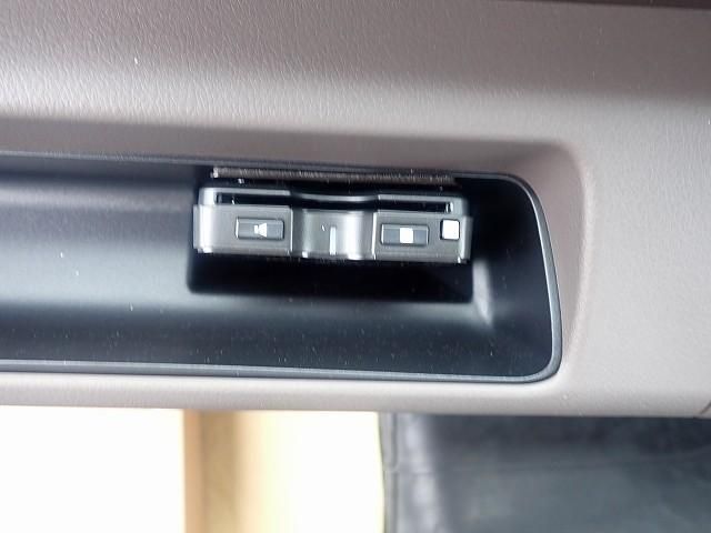 Mitsubishi CANTER 2026-04 8431797-10