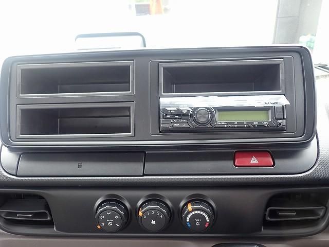 Mitsubishi CANTER 2026-04 8431797-11