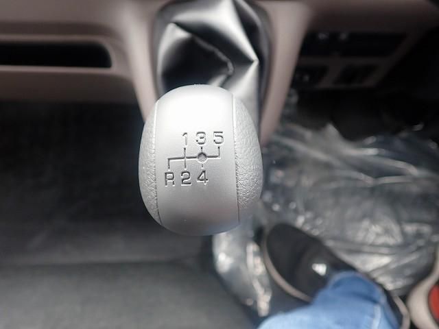 Mitsubishi CANTER 2026-04 8431797-17
