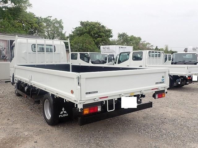 Mitsubishi CANTER 2026-04 8431797-1