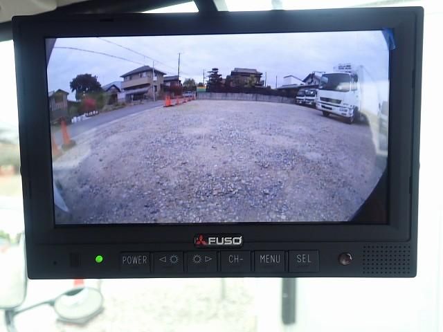 Mitsubishi CANTER 2026-04 8431800-11