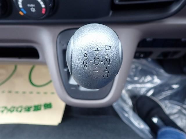 Mitsubishi CANTER 2026-04 8431800-17