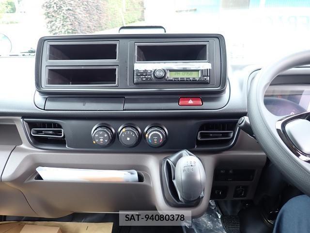 Mitsubishi CANTER 2026-04 8457128-13