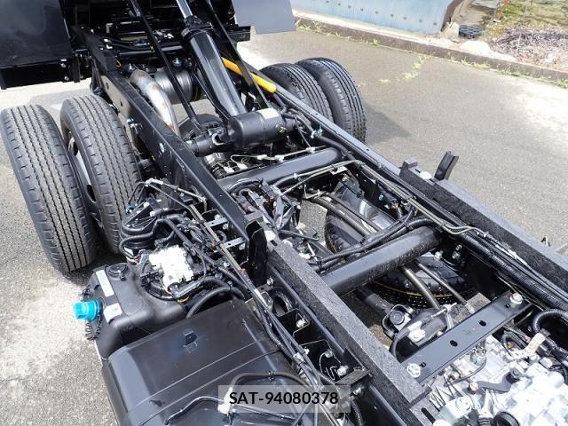 Mitsubishi CANTER 2026-04 8457128-19