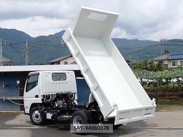 Mitsubishi CANTER 2026-04 8457128-3