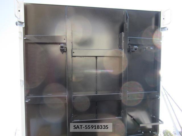 Mitsubishi CANTER 2025-11 8457135-9