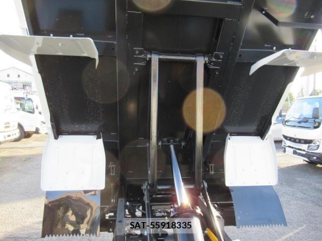 Mitsubishi CANTER 2025-11 8457135-11