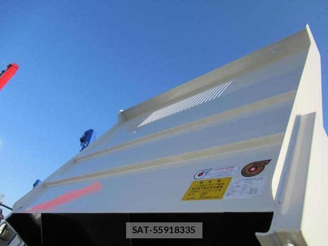 Mitsubishi CANTER 2025-11 8457135-8