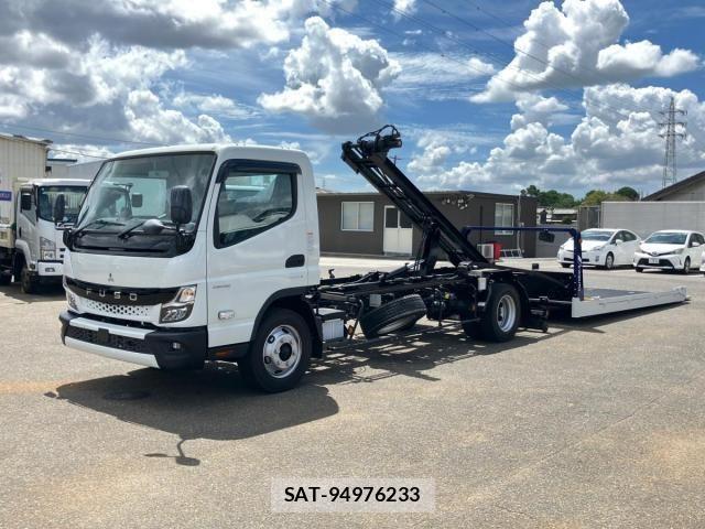Mitsubishi CANTER 2023-10 8457126-0