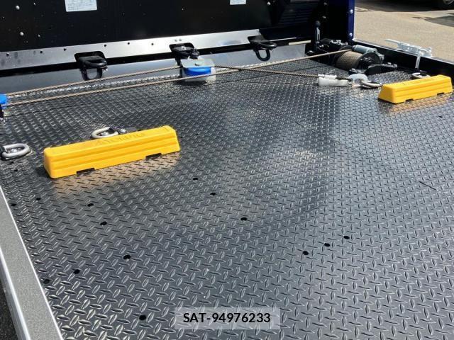 Mitsubishi CANTER 2023-10 8457126-9