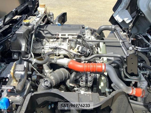 Mitsubishi CANTER 2023-10 8457126-18