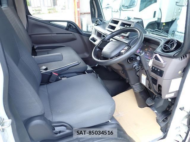 Mitsubishi CANTER 2024-09 8485136-9