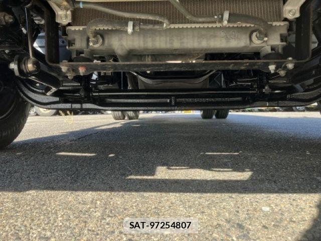 Mitsubishi CANTER 2013-07 8485138-14