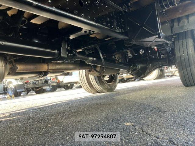 Mitsubishi CANTER 2013-07 8485138-15