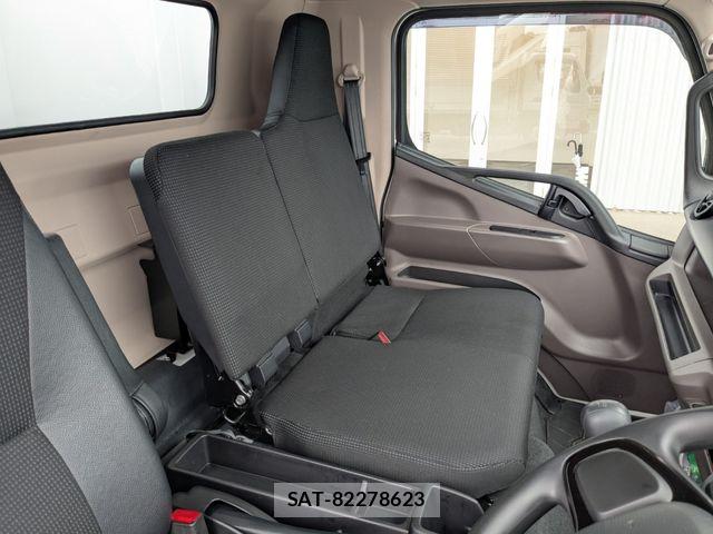 Mitsubishi CANTER 2025-11 8485132-16