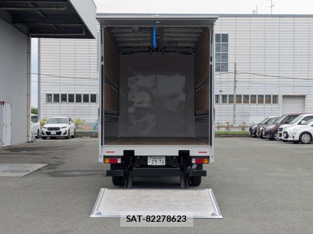 Mitsubishi CANTER 2025-11 8485132-4
