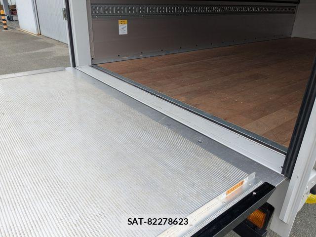 Mitsubishi CANTER 2025-11 8485132-5