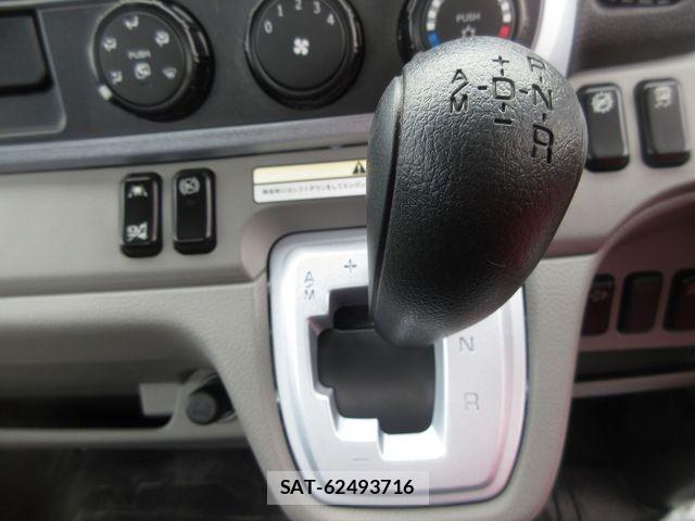 Mitsubishi CANTER 2023-07 8485135-9