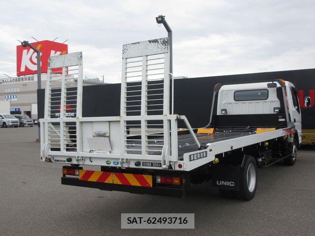 Mitsubishi CANTER 2023-07 8485135-12