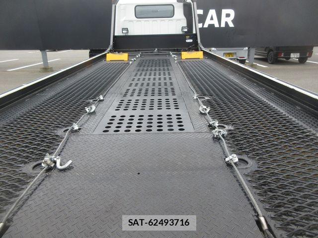 Mitsubishi CANTER 2023-07 8485135-15