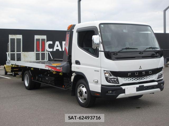 Mitsubishi CANTER 2023-07 8485135-2