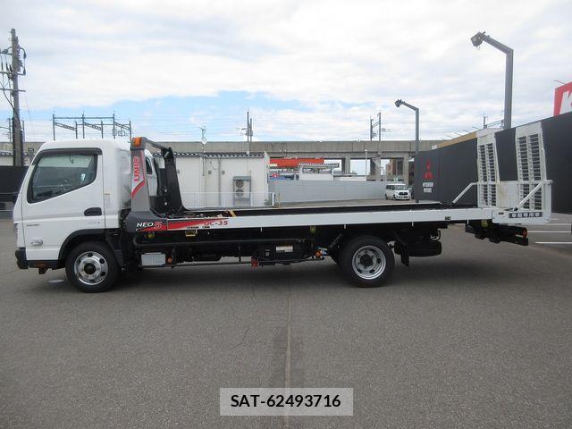 Mitsubishi CANTER 2023-07 8485135-4