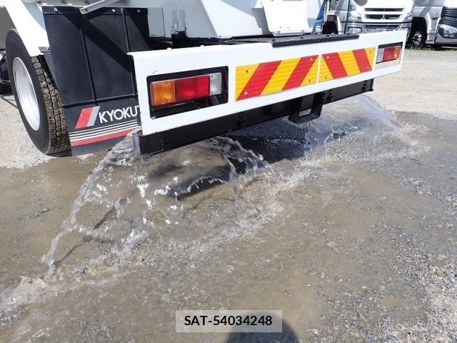 Mitsubishi CANTER 2018-01 8485134-7