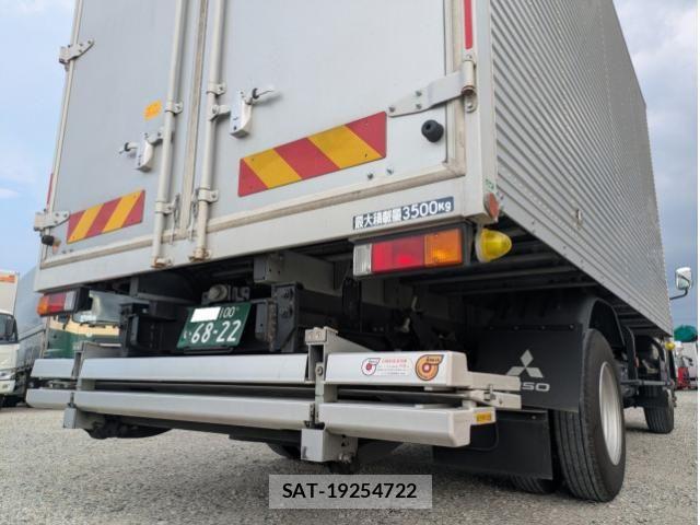 Mitsubishi CANTER 2023-07 8523911-7