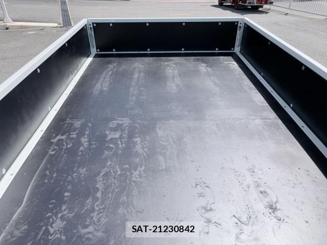 Mitsubishi CANTER 2026-04 8523925-12