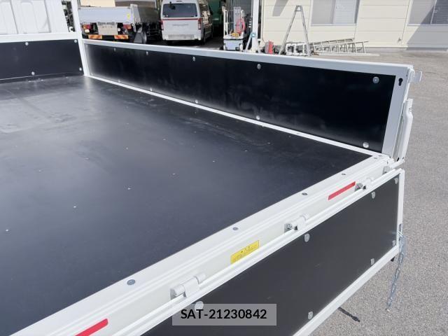 Mitsubishi CANTER 2026-04 8523925-14