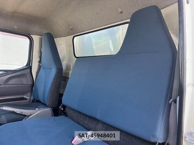 Mitsubishi CANTER 2014-08 8523969-22