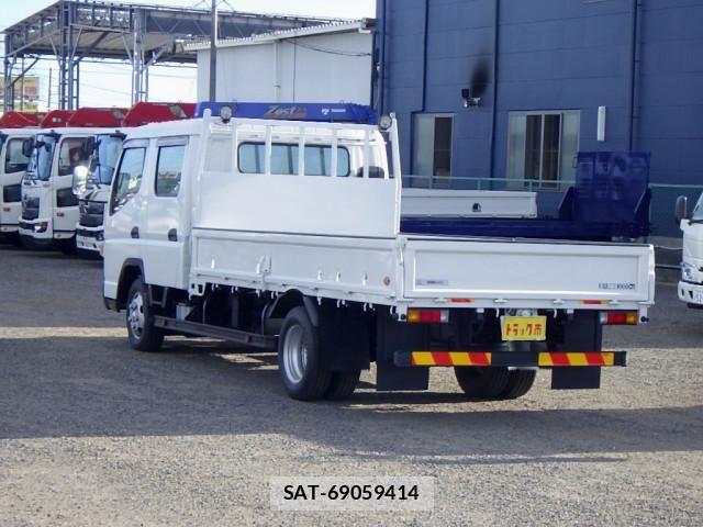 Mitsubishi CANTER 2021-03 8523942-6