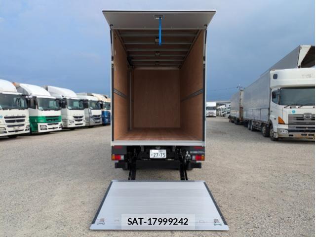 Mitsubishi CANTER 2026-04 8523902-15