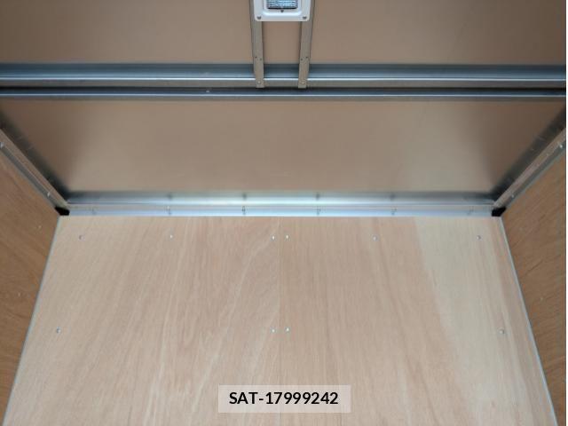 Mitsubishi CANTER 2026-04 8523902-21