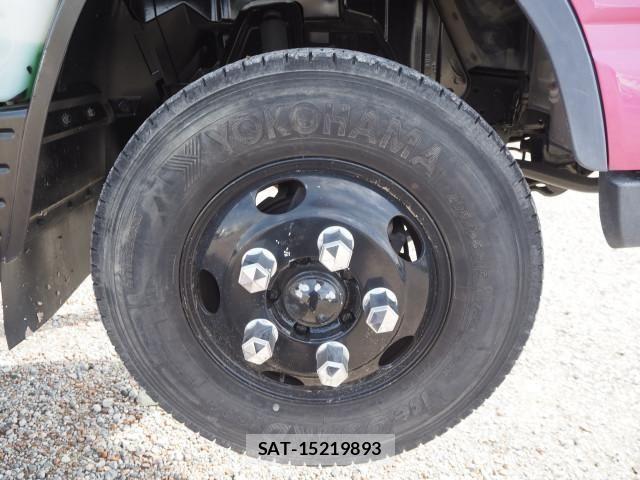 Mitsubishi CANTER 2013-02 8523970-11