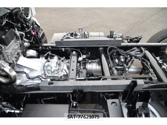 Mitsubishi CANTER 2026-01 8523926-11