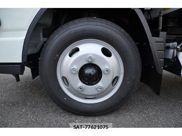Mitsubishi CANTER 2026-01 8523926-15