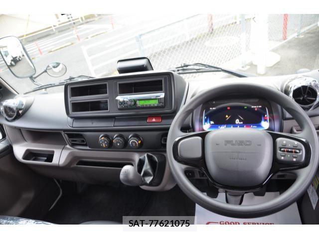Mitsubishi CANTER 2026-01 8523926-21