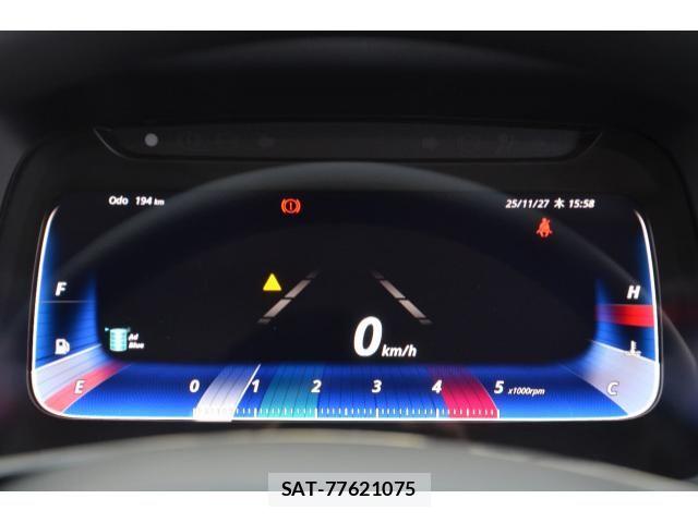 Mitsubishi CANTER 2026-01 8523926-24