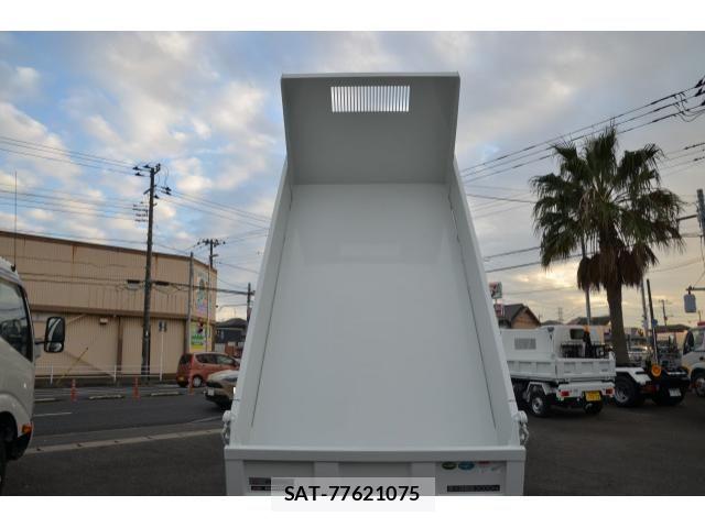 Mitsubishi CANTER 2026-01 8523926-6