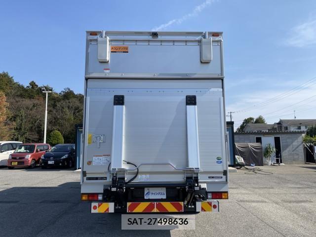 Mitsubishi CANTER 2026-05 8523898-7