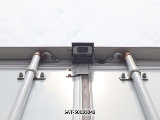 Mitsubishi CANTER 2017-01 8523927-20