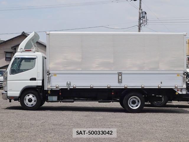 Mitsubishi CANTER 2017-01 8523927-8