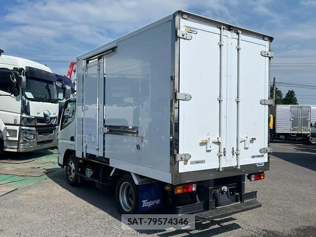 Mitsubishi CANTER 2019-12 8523971-7