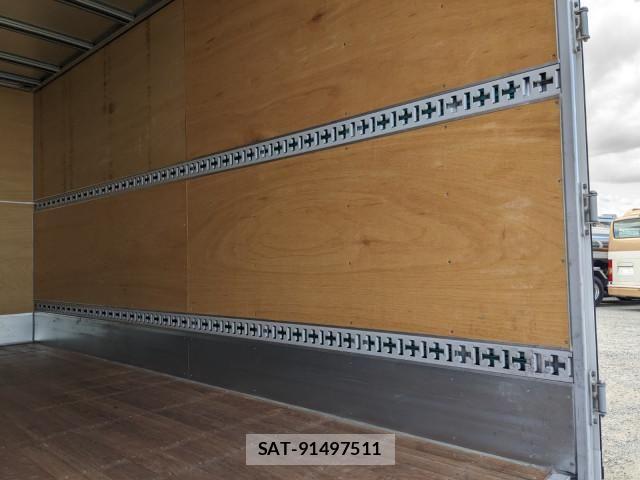 Mitsubishi CANTER 2024-07 8523929-16