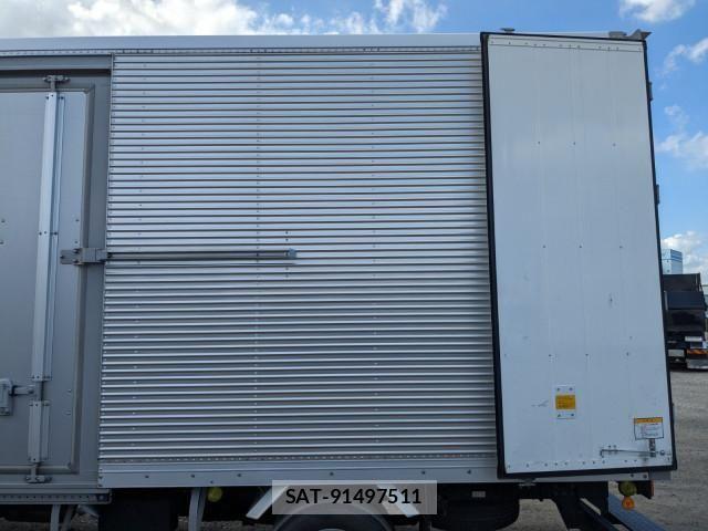 Mitsubishi CANTER 2024-07 8523929-18