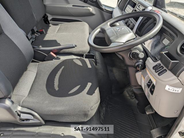 Mitsubishi CANTER 2024-07 8523929-20