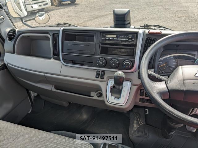 Mitsubishi CANTER 2024-07 8523929-23